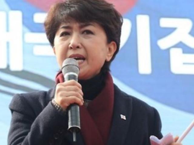 <strong>정미홍</strong> <strong>사망</strong>, 남편의 추모사…“항상 옳은 일을 해왔다”