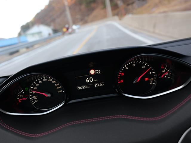 [시승기] 8단 변속기를 넣은 <strong>푸조</strong>, 와인딩에서 돋보이는 308 GT