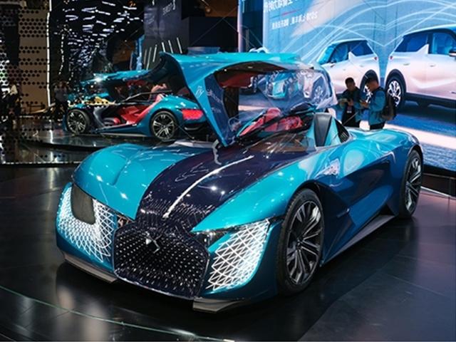 미래 자동차에 대한 상상력, 'DS X E-텐스 컨셉'