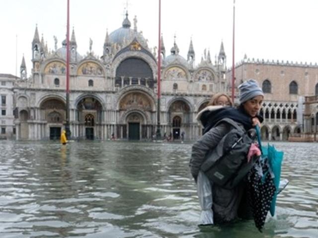 베네치아 53년만의 최악<strong>홍수</strong>…1천200년 산마르코성당 6번째 침수