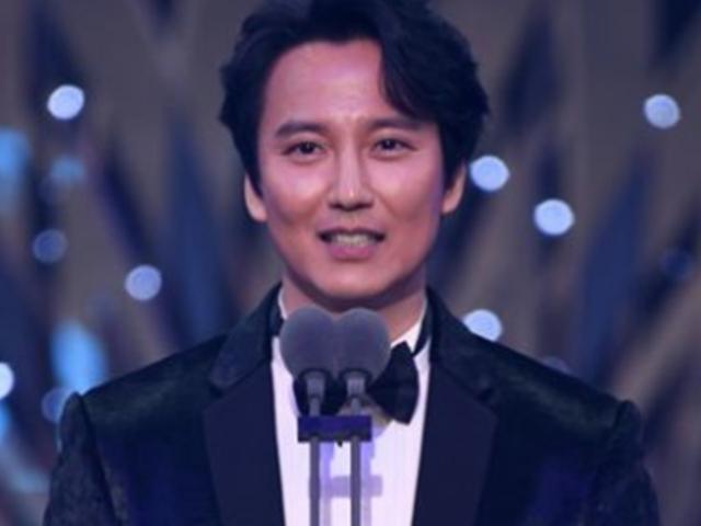 '2019 SBS 연기대상', '열혈사제' <strong>김남길</strong> 대상→'VIP' 장나라, 프로듀서상 수상