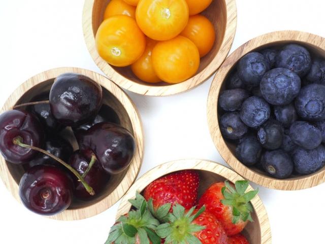 “면역력엔 과일도 껍질째 먹어야” 여름철 대표 통과일들