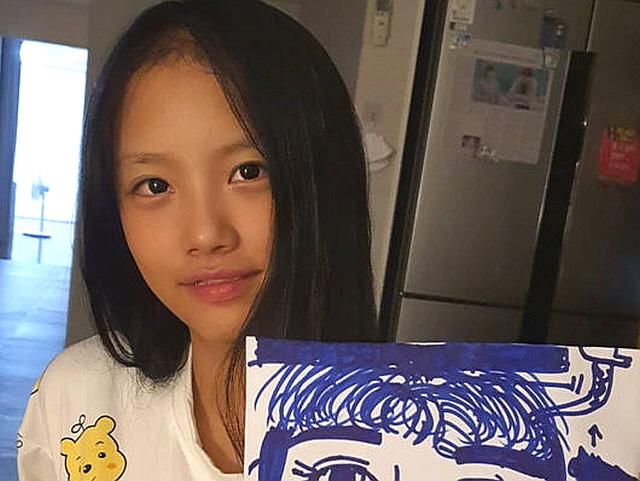 이동국, '우월 유전자' 모델 딸 재시가 그린 아빠? "이렇게 생겼나"