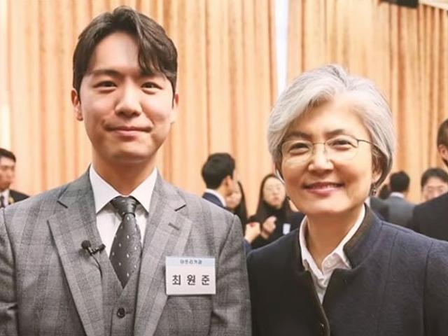 ‘대한민국 0.1%’ TV나왔던 훈남 외교관이 선택한 제2의 직업
