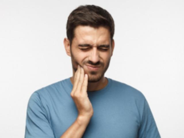 치아 건강 망치는 생활 습관 5