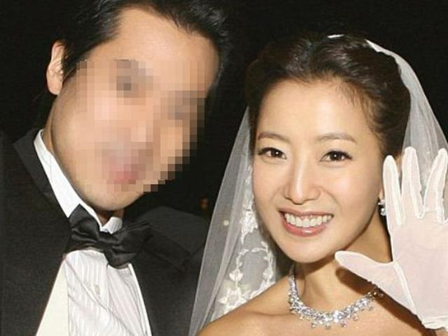 "이거 보고 반했다" 김희선 · 이민정을 결혼하게 만든 남편들의 '이 행동'