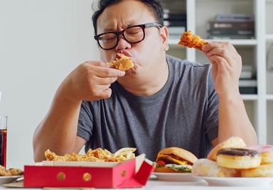치킨 산업은 치킨 게임 중일까?