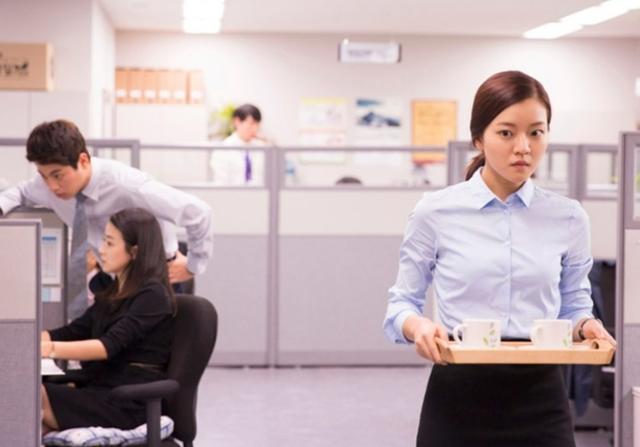 구조조정과 고용<strong>한파</strong>에도 증가하는 고용, 실업률과 체감실업률이 다른 이유는?