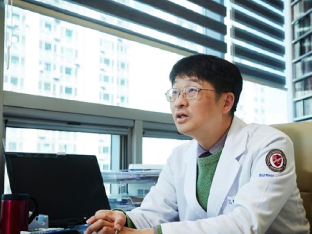 최명기 “세대갈등이 집단 게으름을 만든다”