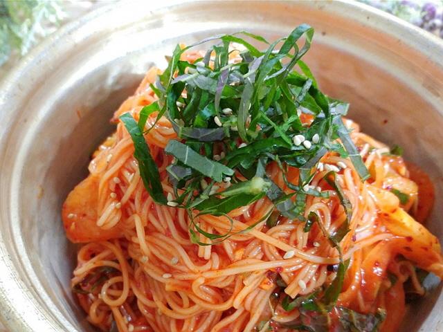새콤달콤 비빔국수! 식구들이 5분만에 클리어