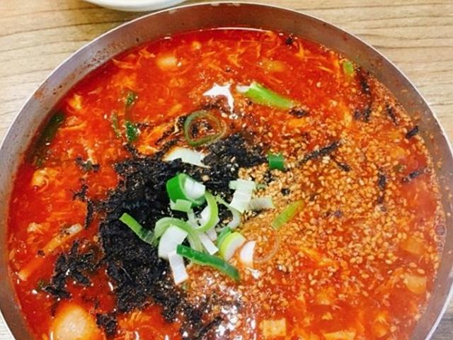 후루룩! 뜨끈하게 한 그릇 전국 <strong>칼국수</strong> 맛집 5