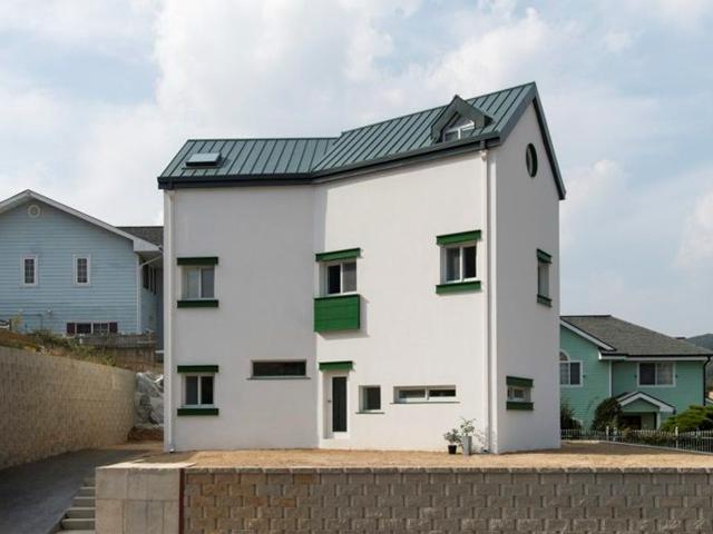 House “SISOO”