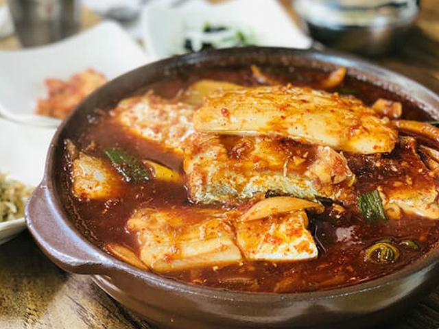 현지인들이 추천하는 제주 동문시장 안 맛집