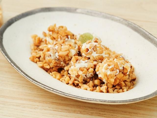 와인에 어울리는 초간단 간식…‘청포도 치즈볼’