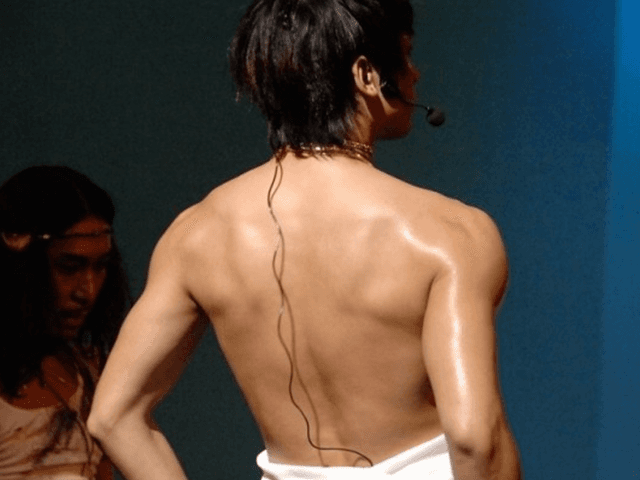 어좁이 탈출하여 <strong>어깨</strong>깡패가 되려면?