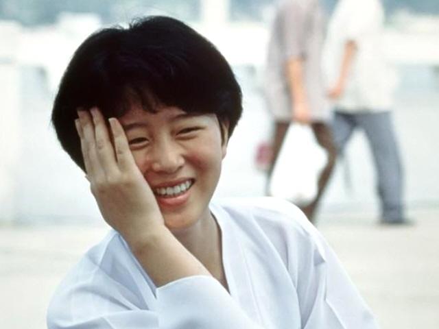 20년 세월을 건너 북한 사람들이 표정을 드러낸다