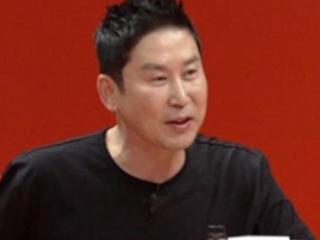 <strong>유호정</strong> 신혼집서 나체 취침 신동엽 “다 벗었지만 ‘모든 것’ 보여주진 않아”