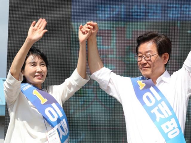 이재명 '친형 강제입원' 의혹, 부인 김씨 추정 <strong>녹음</strong>파일 논란