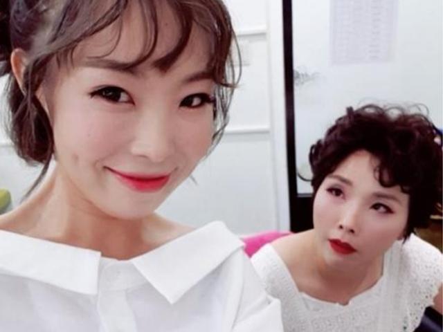 "셀카 목격, 뭐하냐?"…<strong>신봉선</strong>, 오나미 물오른 미모 질투?