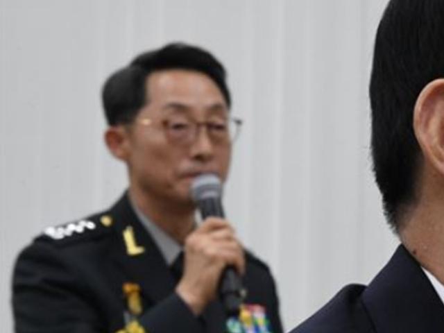 [단독] 기강잡기냐 보복이냐… 민병삼 대령 ‘상관 모욕죄’ 처벌 검토