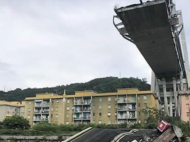'이탈리아 다리 붕괴' 참사, 사망자 수 42명으로 늘어…콘테 총리, 제노바에 비상사태 선포