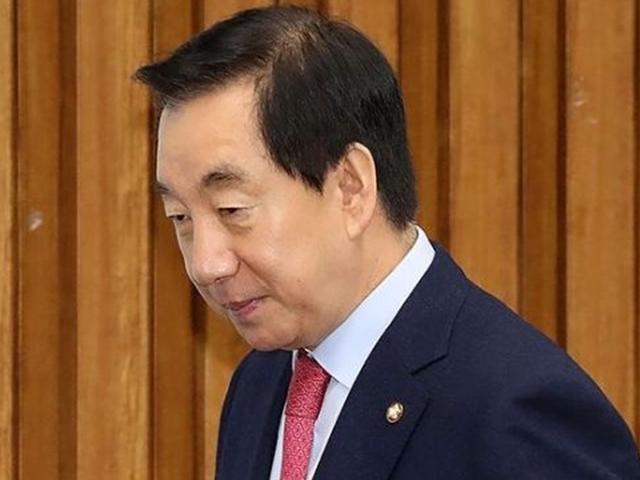 정의당 "김성태, 가짜뉴스와 <strong>음모론</strong>의 늪에서 나와야"