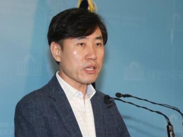 하태경 “靑 <strong>방북</strong> 동행 강요하는 것이 데이트 폭력 수준”