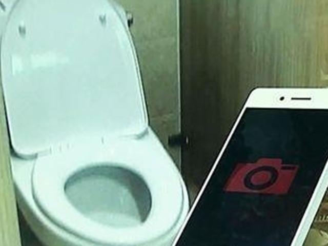해군사관학교 생도가 1년간 ‘몰카’ 설치…’말하면 퍼트린다’