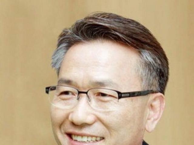 [칼럼]쑥부쟁이의 무한도전-이규성 농촌진흥청 차장