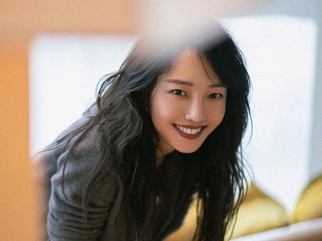 너털웃음 <strong>반전매력</strong> 철철 ‘대륙의 수지’