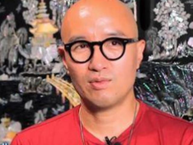 "<strong>아들</strong> 커밍아웃 충격"..'엄마 나왔어' 홍석천 만큼 아팠던 가족들