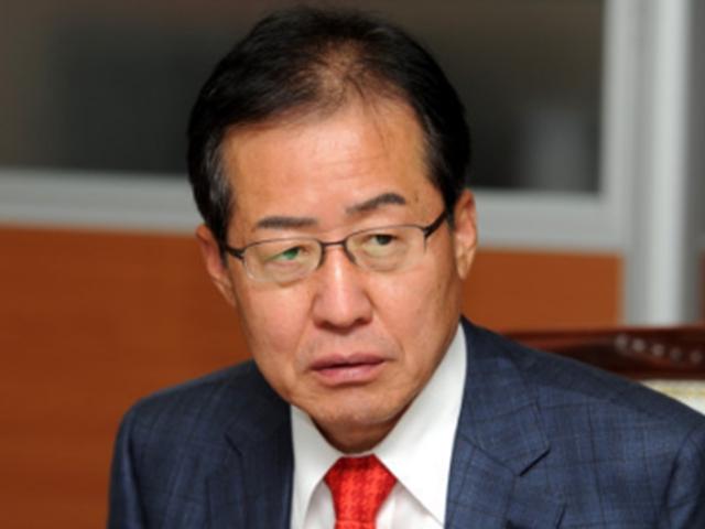 홍준표,정치활동 재개하나?…“나에 대한 시비 침묵 않겠다”