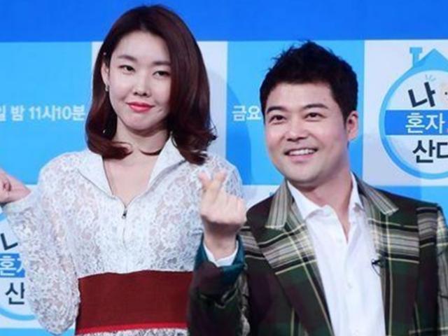전현무 측 "<strong>한혜진</strong>과 4월 <strong>결혼</strong>설 사실무근, 아직 계획無"