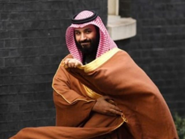 사우디 왕세자, 맨유 인수에 '6조' 준비…만수르와 정면 대결
