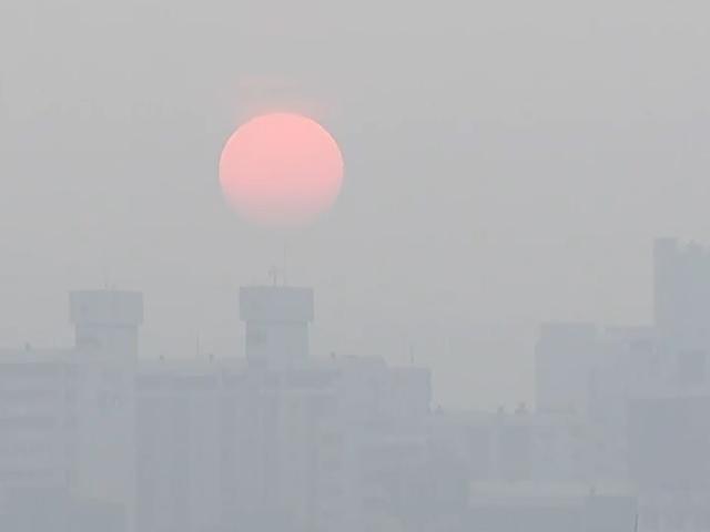 [취재N팩트] 요란한 비 이어 中 스모그 유입...중서부 미세먼지↑