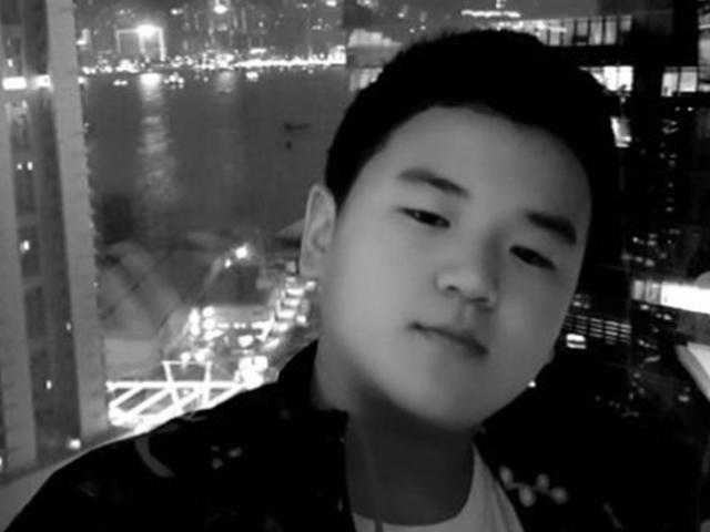<strong>윤민수</strong> 아들 윤후, 폭풍성장 근황..아빠랑 똑같네