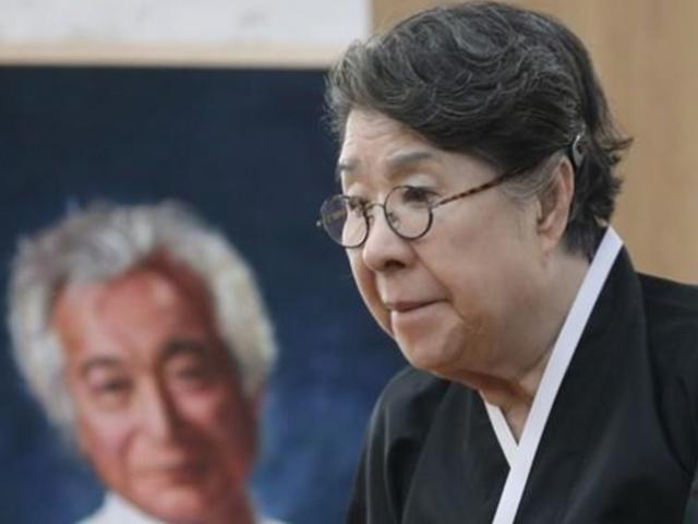 엄앵란 “저승에선 순두부 같은 여자 만나 구름 타고 놀러 다니길”