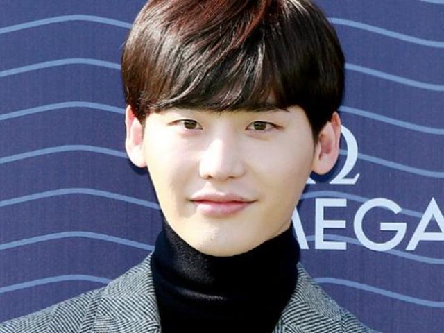 ‘자카르타 억류’ 이종석 추가 입장 “<strong>YES24</strong> 거짓에 피해 심각”