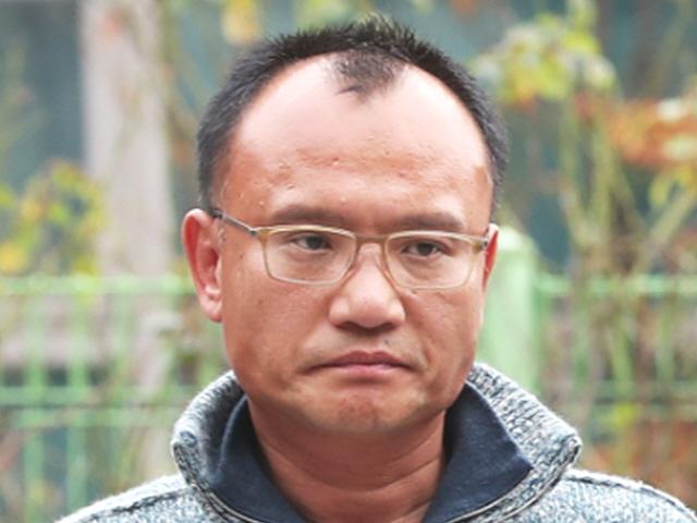 ‘엽기폭행’ 양진호, ‘왜 이제 나타났냐’ 묻자 “수습할 일 있어서…”