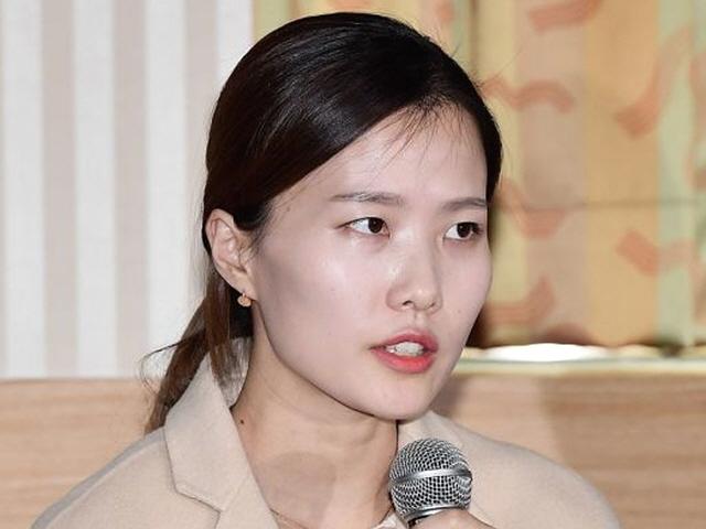 이유 있었던 김은정의 '<strong>감독</strong> 외면 먹방'…팀킴 폭로 이후 '끄덕끄덕'