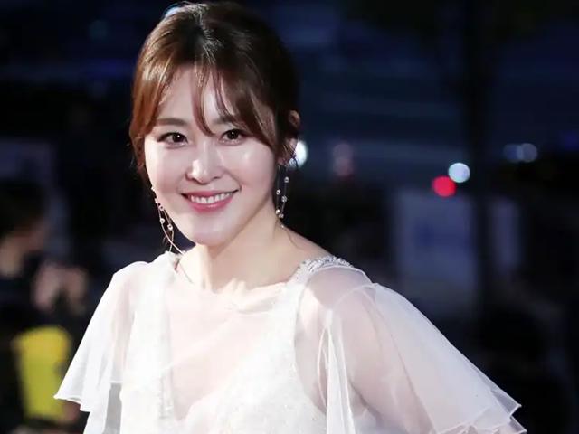 신아영, 12월 22일 결혼…예비신랑 하버드 동문