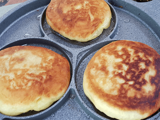 <strong>장인</strong> 손길 따라잡는 길거리표 호떡 맛있게 굽는 법