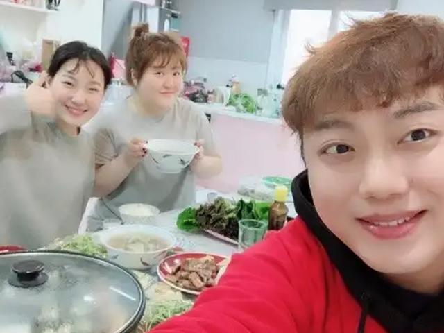 "회의는 다음에"…<strong>이국주</strong>, 후배들과 함께한 '6시간 식사'