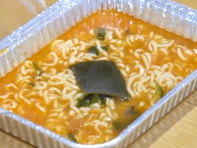 <strong>라면</strong> 속 <strong>다시마</strong> 먹어도 될까?… 음식들 TMI 공개!