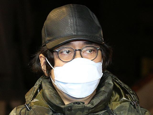 '황제보석 논란' 이호진 보석취소…침묵속 <strong>구치소</strong> 재수감