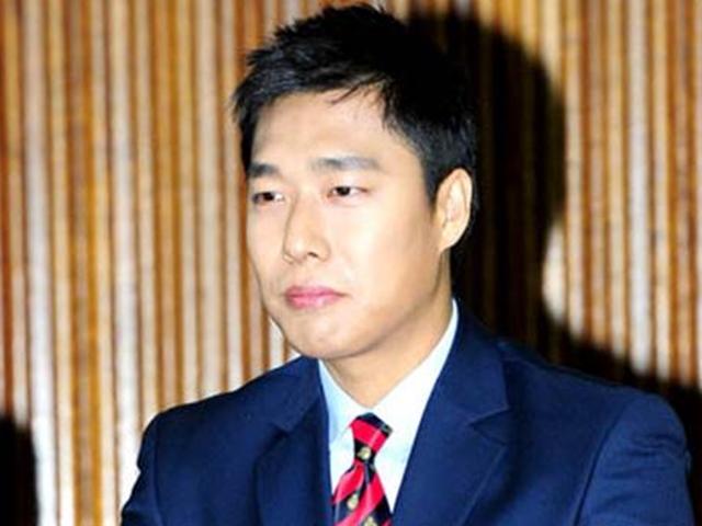 "'자기야' 저주?"…김동성, 14년 만에 이혼→<strong>양육권</strong> 母에게