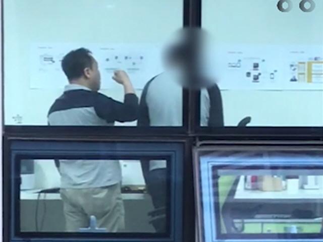 ‘<strong>잊혀질 권리</strong>’ 송명빈 “넌 죽을 때까지 맞아야 돼” 직원 둔기로 구타