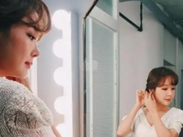 "세 아이 <strong>엄마</strong> 맞나요"..'백종원♥' <strong>소유진</strong>, 순백의 드레스 자태