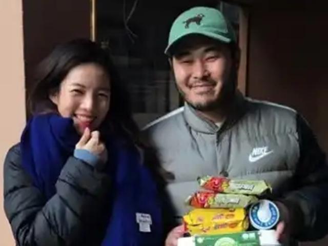 <strong>김기방</strong> 부인, 관심 집중.."뷰티 사업가-직원 100명" 깜짝