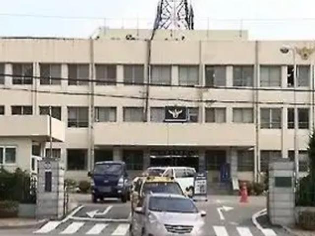 <strong>아이돌</strong> 아버지 셰프 성폭행, 2차 <strong>피해</strong> 우려 확산…경찰 "뚜렷한 증거는 발견 안 돼"